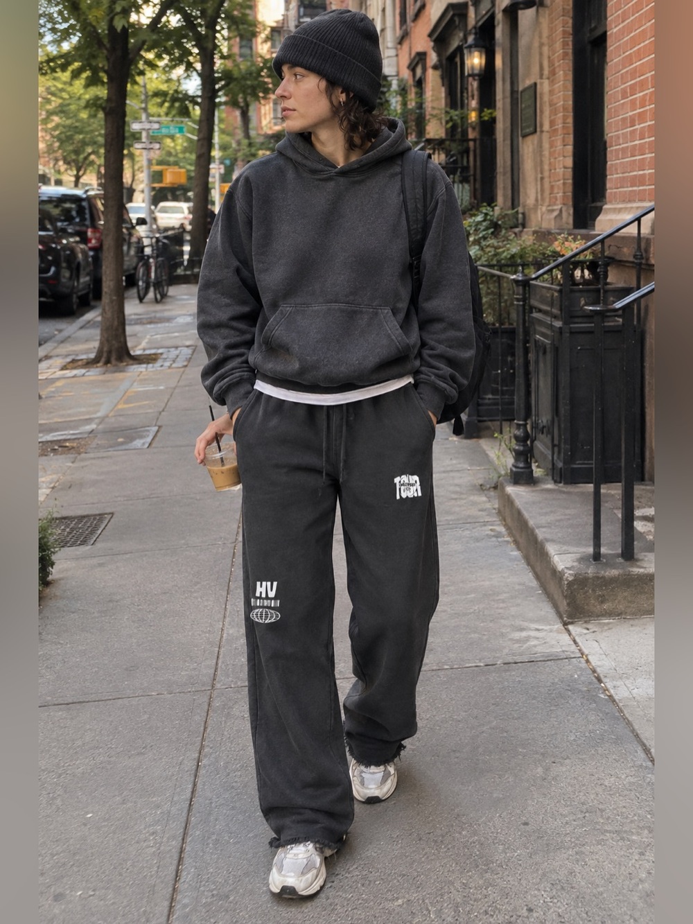 Elwood Sweatpants Hollywood Vibe Tour Relaxed Distressed Black Graphic